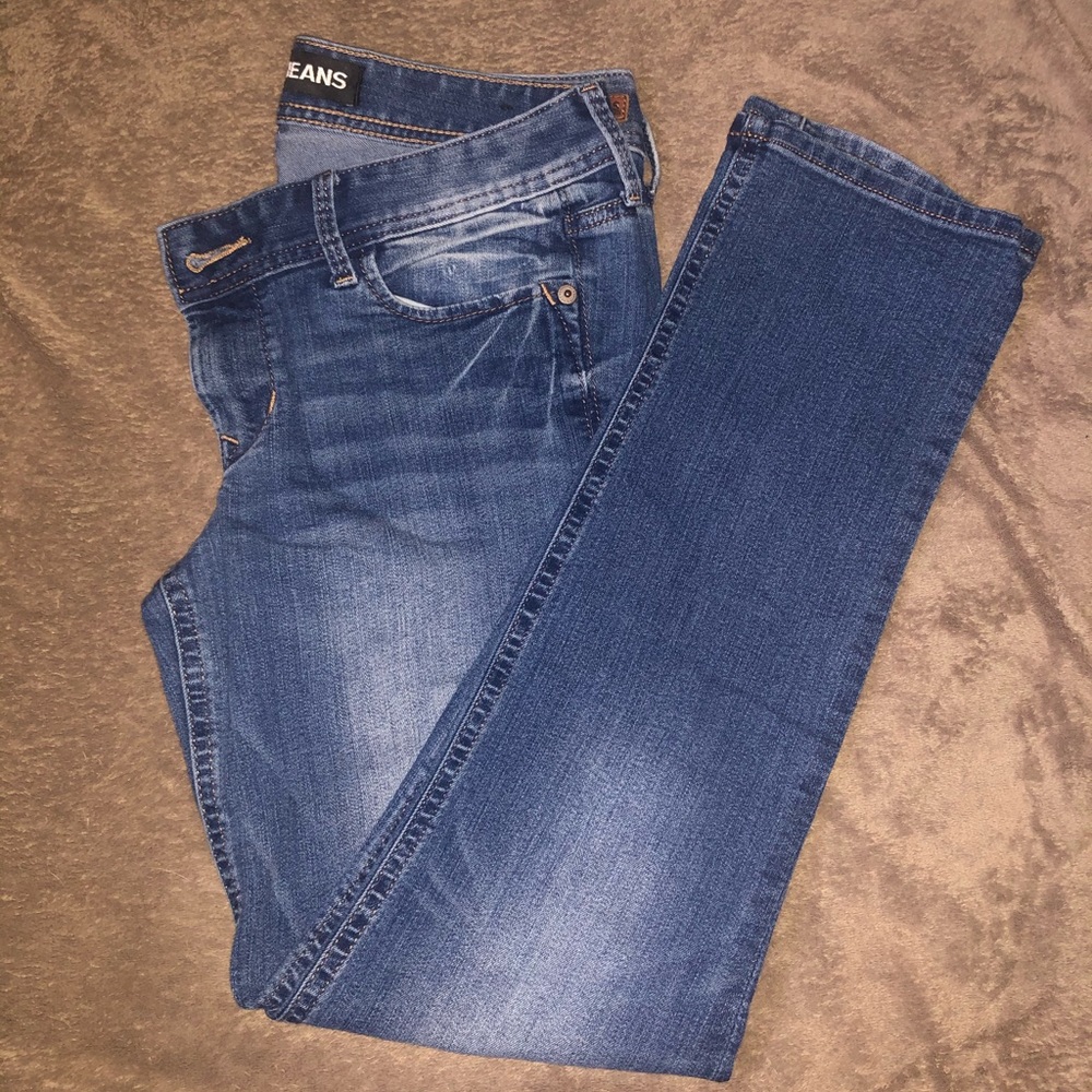 Express Women’s cropped skinny low rise leggings